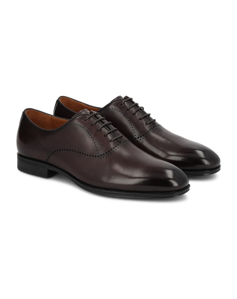Kazar-Braune-Oxfords-aus-Naturleder-mit-dezenten-Brogues-braun