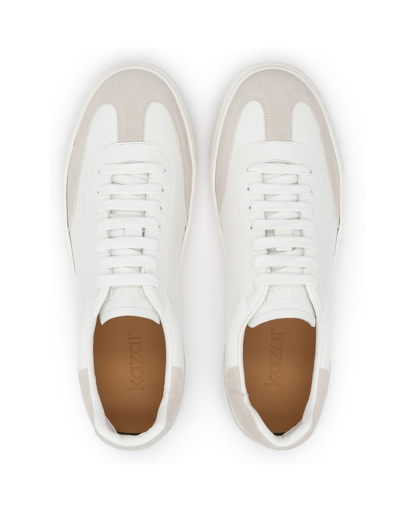Kazar-Herren-Sneakers-aus-weißem-Leder-mit-grauen-Wildleder-Akzenten-weiss