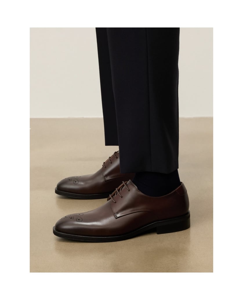 Kazar-Brauner-Derby-aus-Leder-mit-dezent-durchbrochenem-Brogue-braun