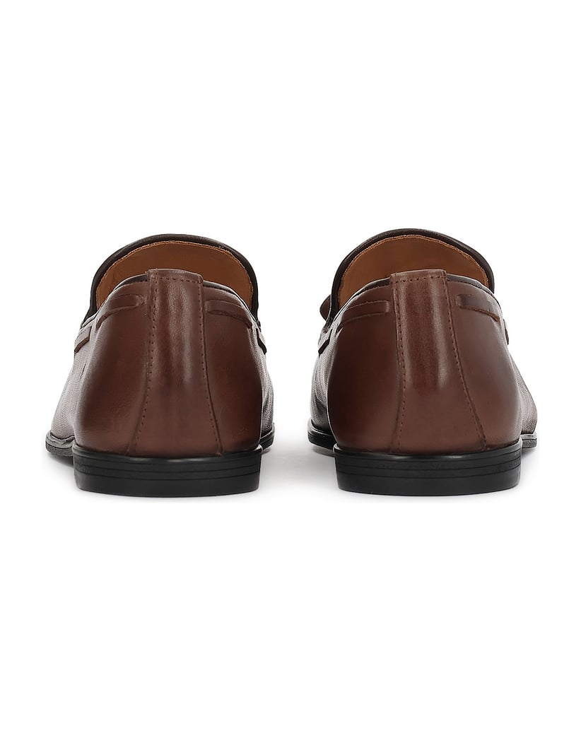 Kazar-Braune-Loafers-aus-Naturleder-mit-Bügelverschluss-und-Schnüren-braun