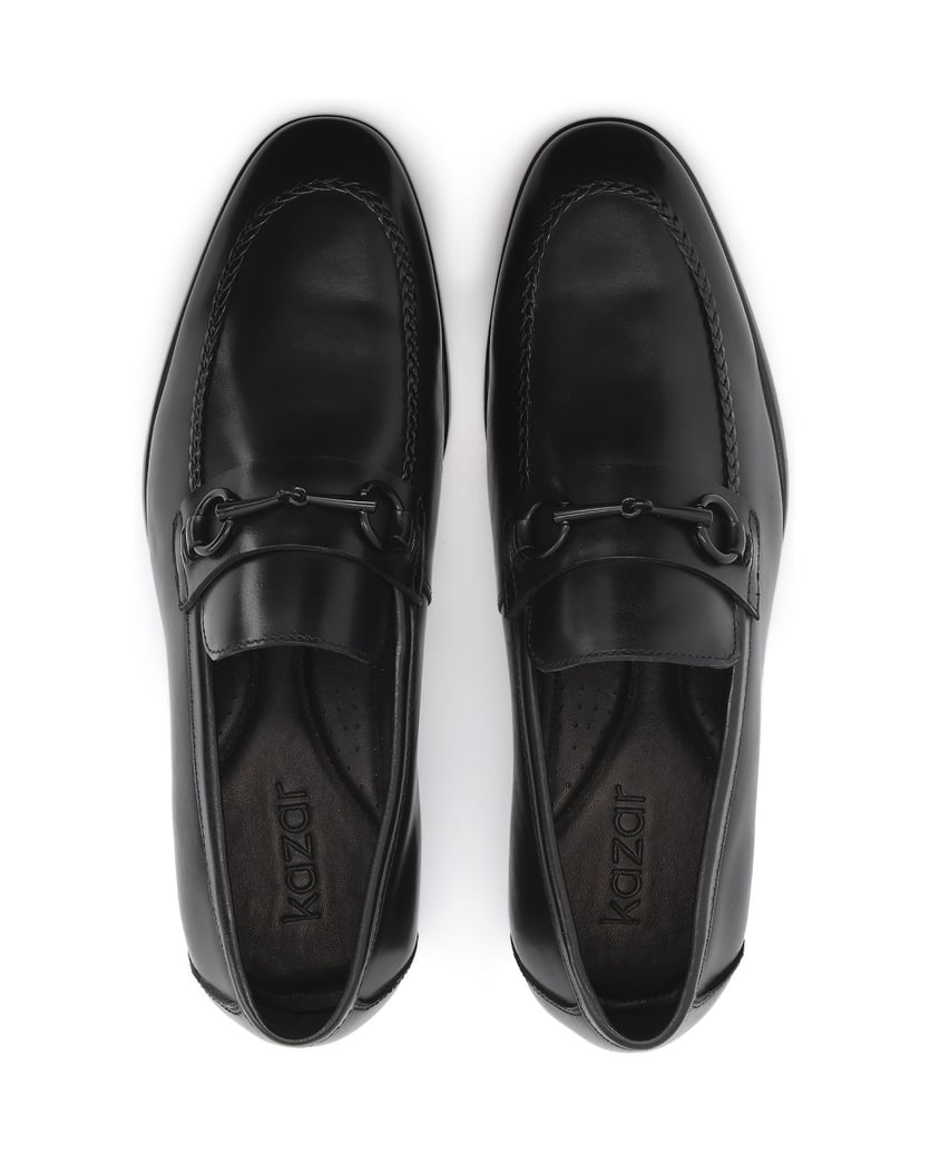 Kazar-Loafers-aus-schwarzem-Leder-in-Schwarz-mit-Metall-Verzierungen-schwarz