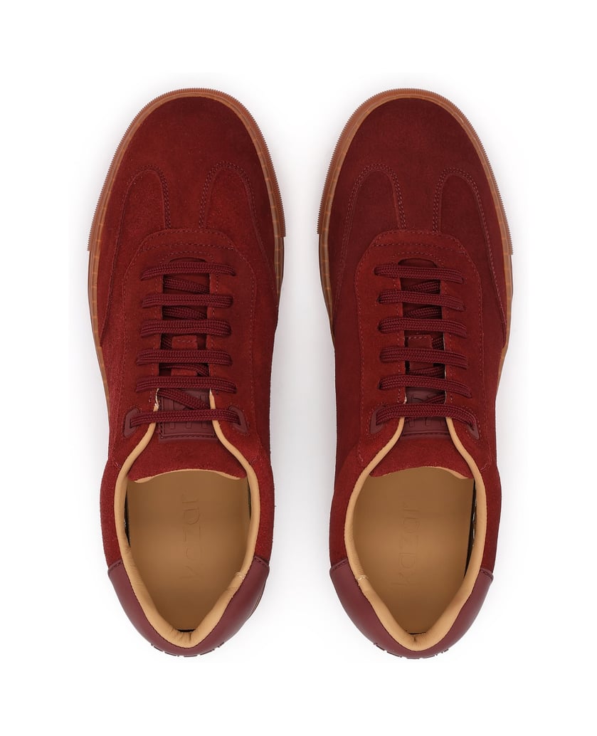 Kazar-Bordeauxfarbene-Sneakers-aus-Wildleder-mit-kontrastierender-Sohle-rot