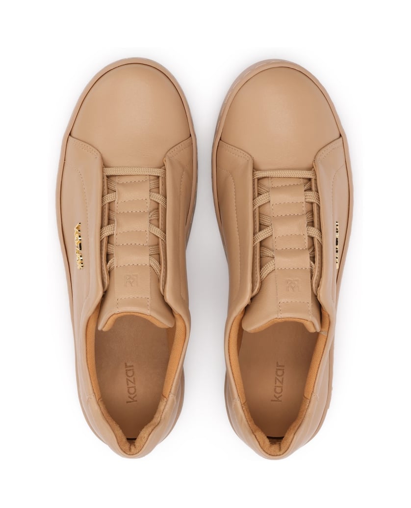 Kazar-Beigefarbene-Turnschuhe-mit-verdeckter-Schnürung-und-goldenen-Akzenten-beige