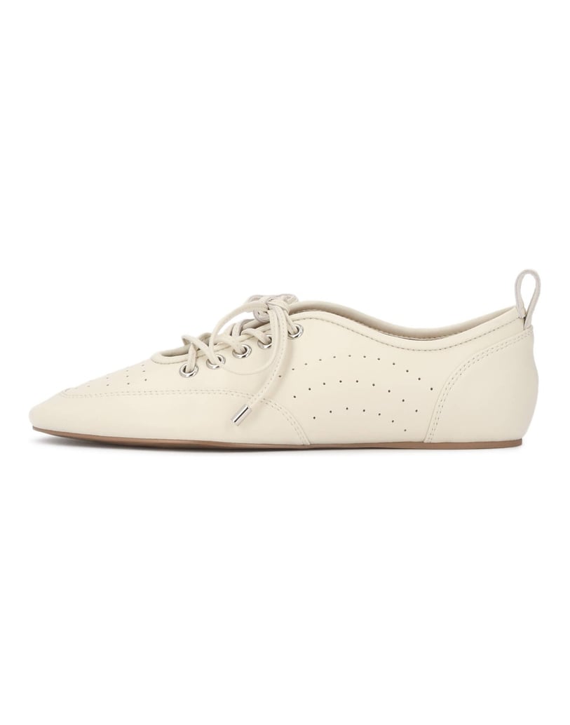 Kazar-EDITIONS-Halbschuhe-mit-offener-Schnürung-und-Perforation-weiss