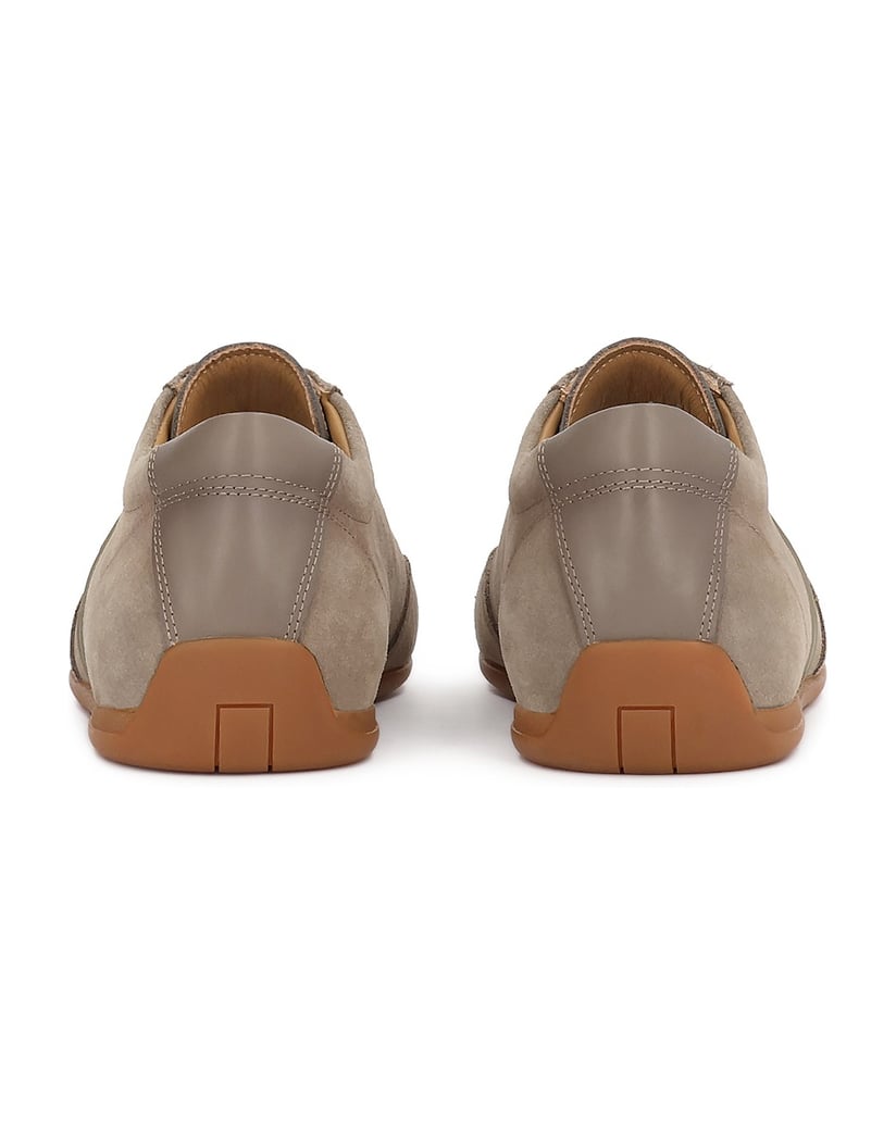 Kazar-Halbschuhe-aus-Wildleder-in-Taupe-mit-Ledereinsatz-an-der-Ferse-taupe