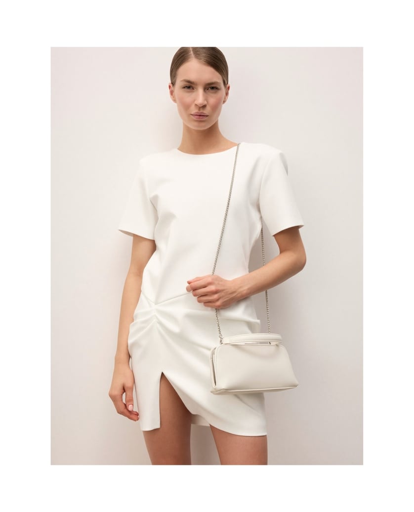 Kazar-Weiße-Hochzeitstasche-mit-silberner-Kette-weiss