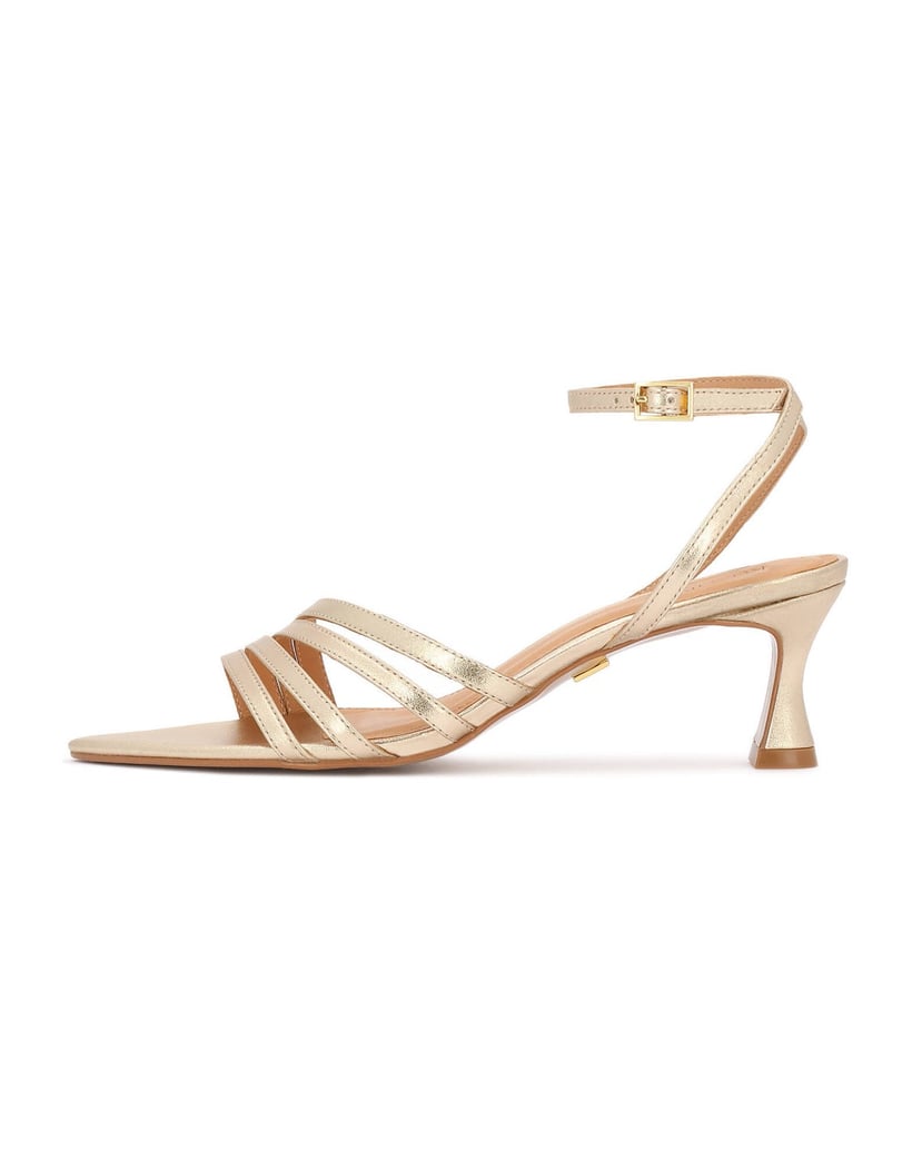 Kazar-Goldene-Ledersandalen-mit-juwelenbesetzten-Riemen-gold