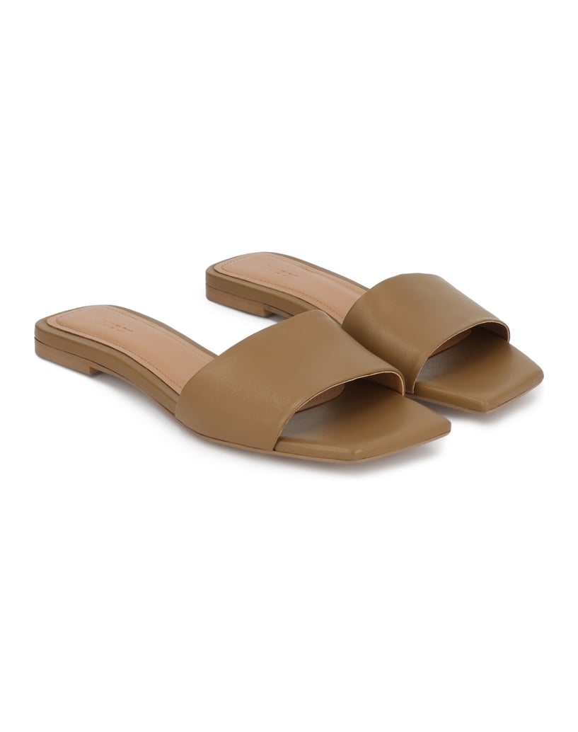 Kazar-Minimalistische-flache-Mules-aus-naturleder-beige