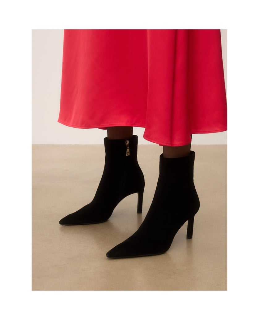 Kazar-Stiefeletten-aus-Wildleder-in-schwarz-mit-spitzer-Nase-schwarz