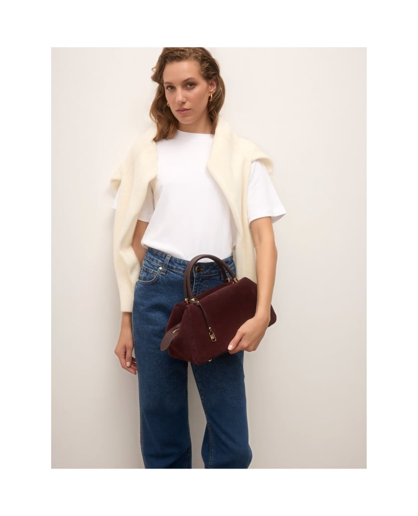 Kazar-Bordeauxfarbene-Tasche-aus-Wildleder-mit-Anhänger-rot