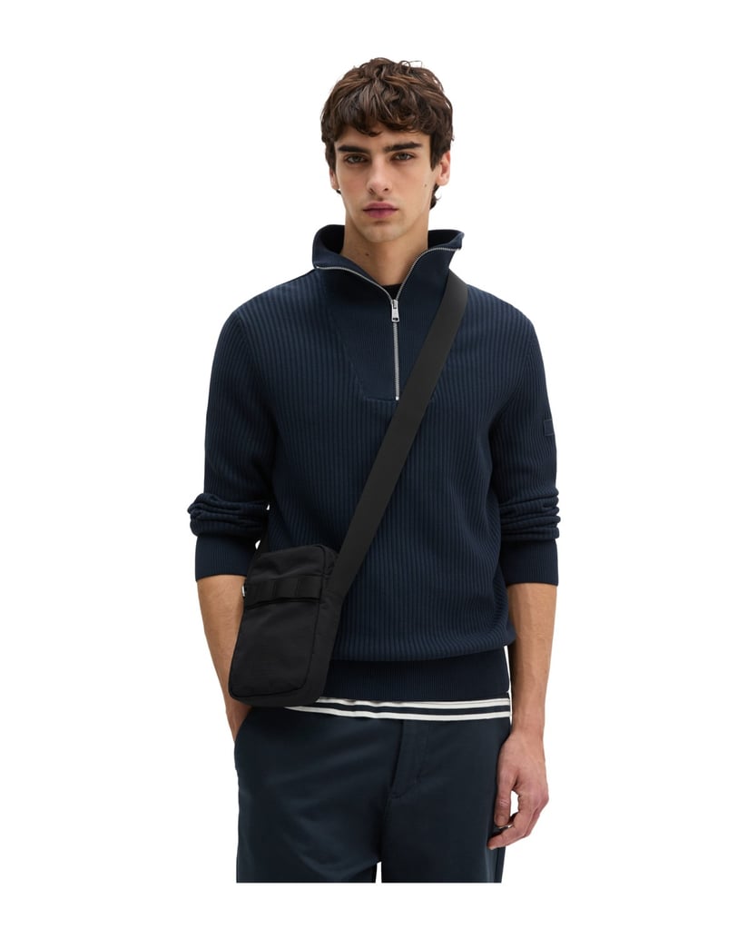 Marc-O´Polo-Crossbody-Bag-small-schwarz